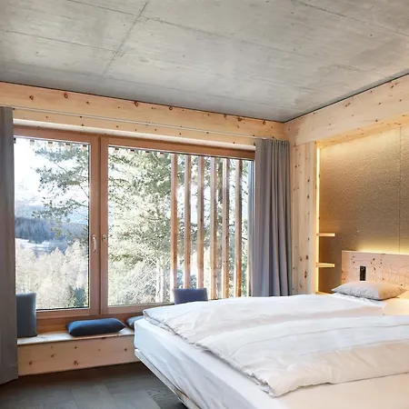 Alpine Chesa Al Parc Lägenhet