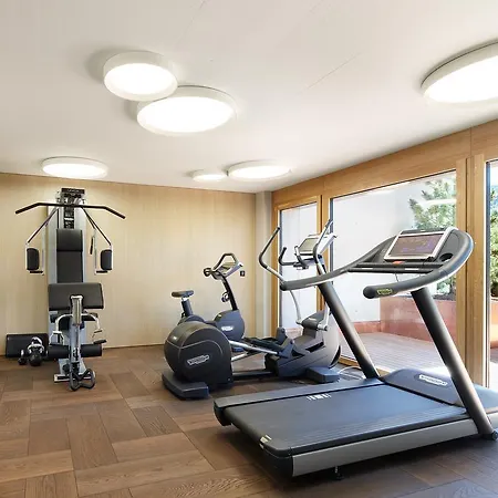 Alpine Chesa Al Parc *